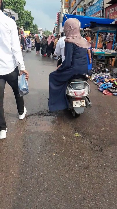 Raining time shopping at lucknow