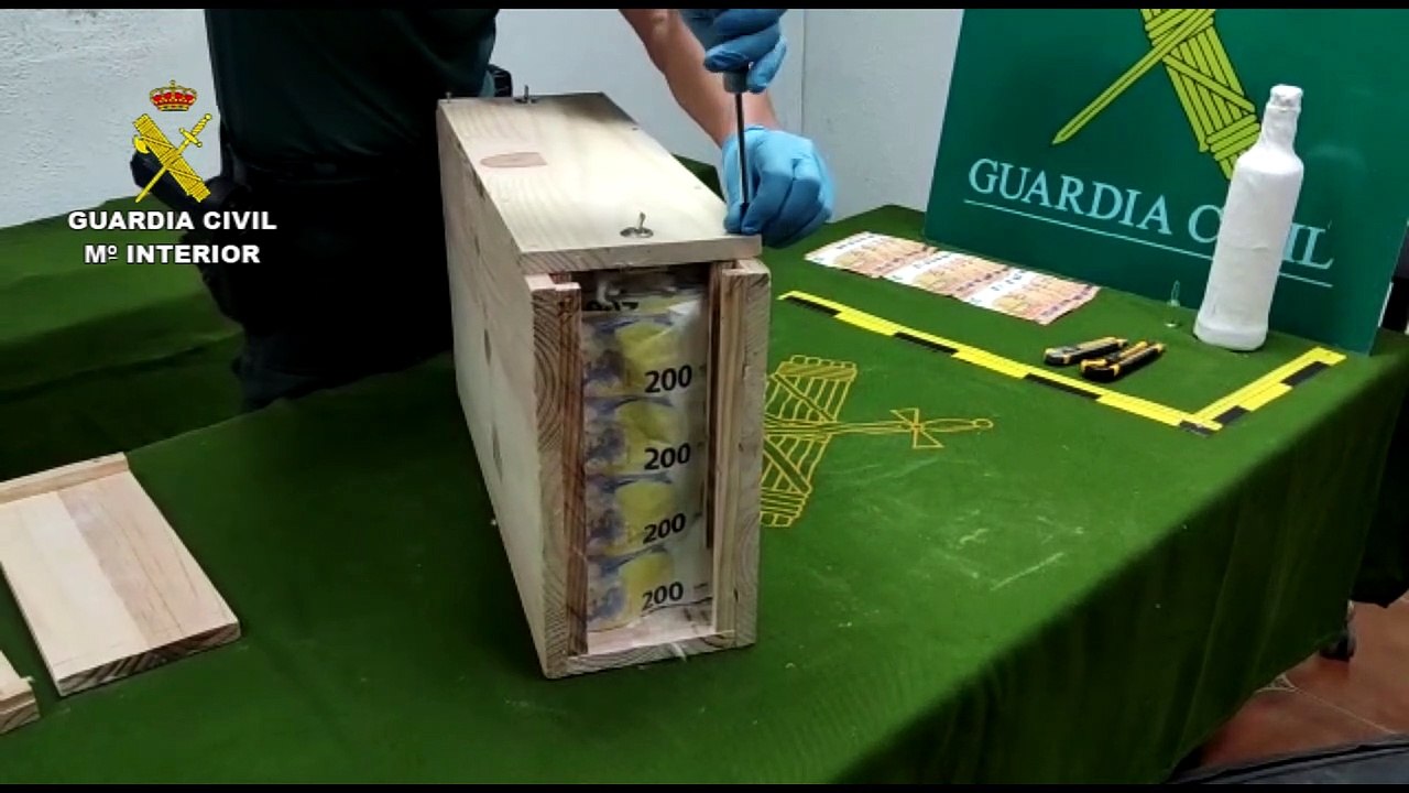 Detenido en El Espinar con 10.800 € en billetes falsos