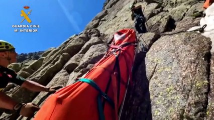 Guardia Civil rescata a senderista fallecido