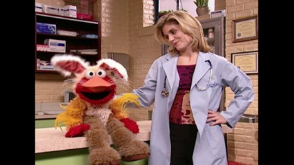 Sesame Street: Elmo Falls in Love with Gina.