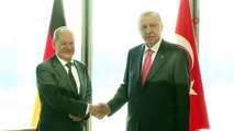 Erdoğan, Almanya Başbakanı Scholz'la bir araya geldi