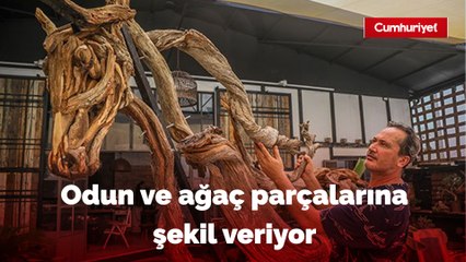 Odun ve ağaç parçalarına şekil veriyor