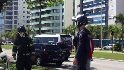 Motorista escapa de incêndio em veículo na Beira-Mar em Florianópolis