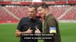Pologne - Lewandowski a reçu un brassard aux couleurs de l'Ukraine de la part de Shevchenko