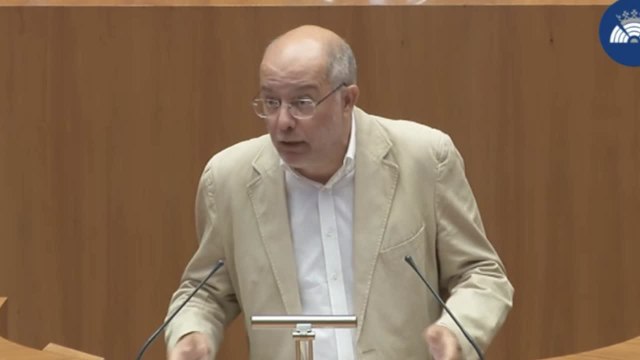 García-Gallardo llama imbécil a Igea en las Cortes de Castilla y León