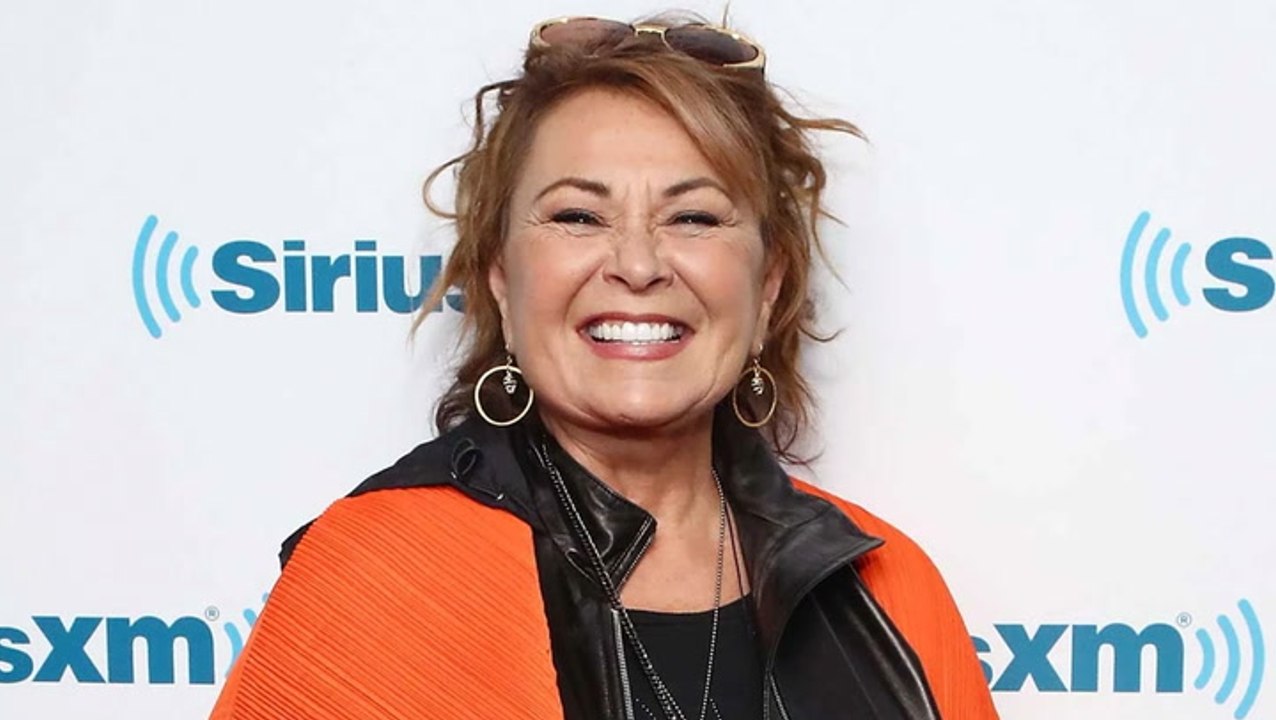 Roseanne Barr Returning to Stand-Up Comedy With Special for Fox Nation | THR News