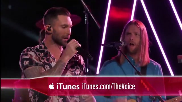 Maroon 5 chante son tube Sugar en live