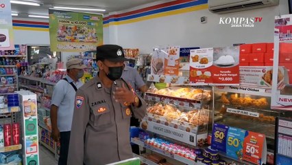 Aksi Nekat Perampokan Minimarket Gunakan Senpi Terekam CCTV di Sidoarjo