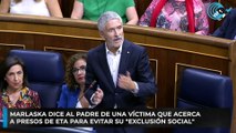 Marlaska dice al padre de una víctima que acerca a presos de ETA para evitar su 