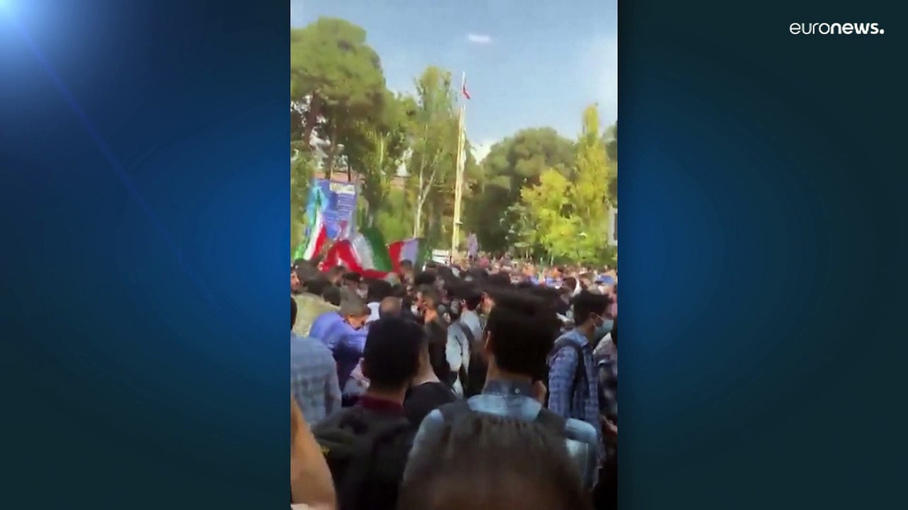 'Tod dem Diktator': Proteste nach gewaltsamen Tod einer jungen Frau im Iran ebben nicht ab