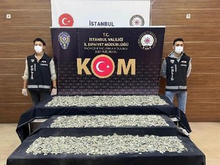 İSTANBUL'DA 34 BİN 550 SİKKE ELE GEÇİRİLDİ