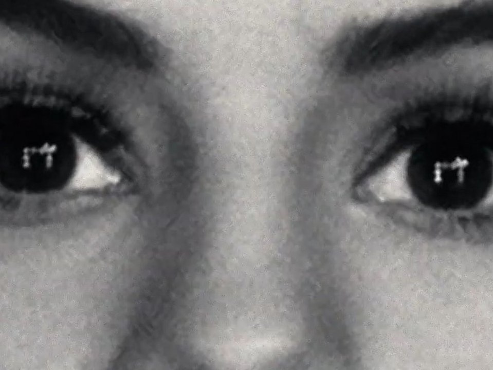 Selena Gomez veröffentlicht emotionalen Teaser zu 'My Mind & Me'