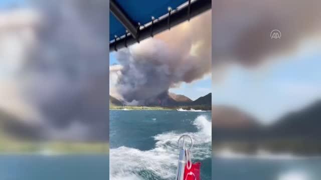 Muğla gündem haberleri | Marmaris'te orman yangını başladı (3)