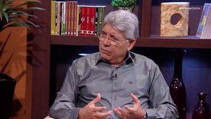 Cultos online atraem multidões no pós-pandemia, mas gera polêmica entre pastores