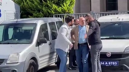 Cumartesi Anneleri davası öncesi polis müdahalesi: Alper Taş gözaltında