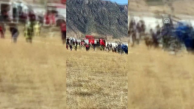 Denizli'de yangın söndürme helikopteri düştü