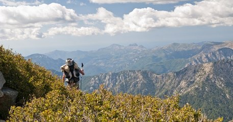GR20 : il fait 300 mètres en randonnée, chute de son hamac et abandonne la course