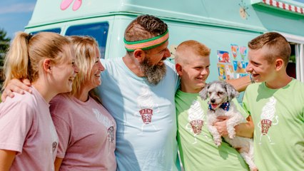 Ohio Family Delivers Food To Kids In Need In Refurbished Ice Cream Truck
