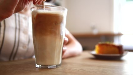 Profee: Wie gut ist die neue Mischung aus Kaffee und Protein?