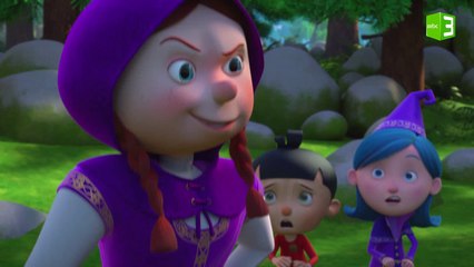 فتاة تنقذ بينوكيو من مخالب الذئب