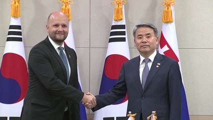 한-슬로바키아 국방장관회담...국방협력 MOU 체결 / YTN