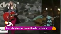 Pantalla gigante cae sobre cantante en concierto