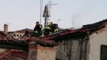 Incendio in un palazzo a Venezia: nessun ferito