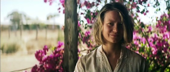 Tracks Bande-annonce (EN)