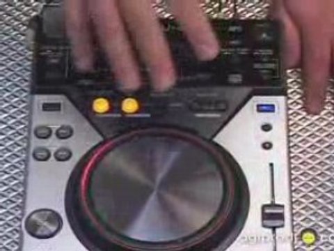 Pioneer CDJ-400 USB Track Load Time