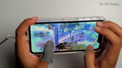 New Sensitivity on iPhone Xr _ PUBG Full Handcam Solo Vs Squad New update 2.2(Release crazy gamer)