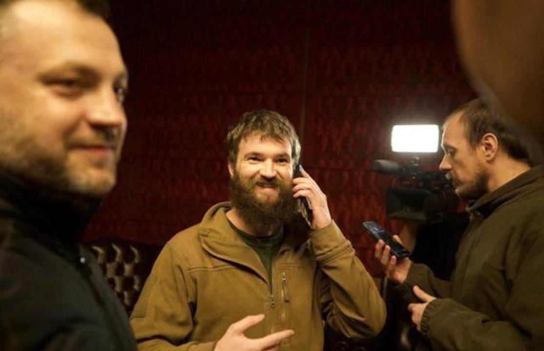 Ukrayna-Rusya arasında 215 savaş esiri takas edildiCumhurbaşkanı Erdoğan: "Savaşın sonlandırılması yolunda önemli bir adım"Ukrayna: "Bu, Devlet...