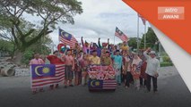 Hari Kebangsaan | Sebuah kampung di Yan meriah dengan Jalur Gemilang