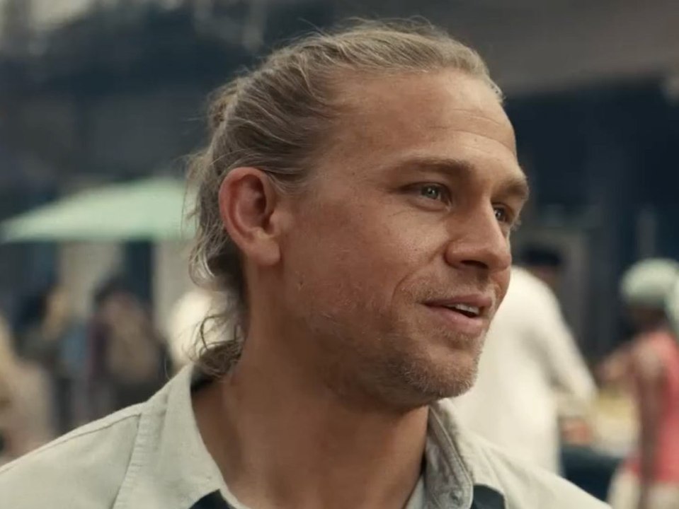 Fesselnder Trailer zur Dramaserie 'Shantaram' mit Charlie Hunnam (OV)