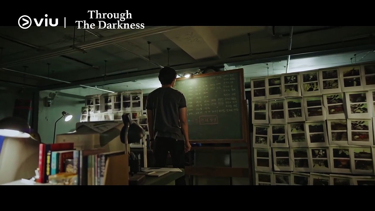 Through The Darkness Trailer OV