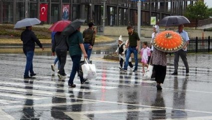 Yağmur İstanbul'u esir aldı! İşte yurt geneli hava durumu raporu