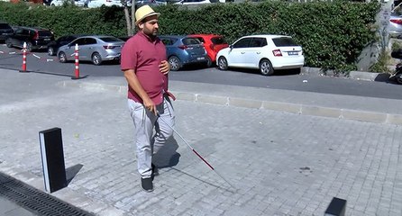 Görme engelli avukata, karakolda keyfi uygulama