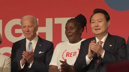 [뉴스큐] 윤 대통령, 바이든과 짧은 만남...민주 "막말사고" / YTN