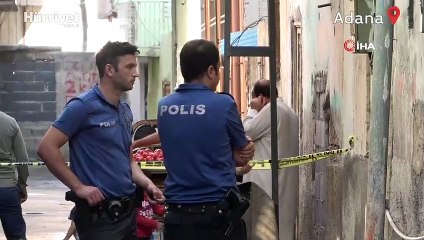 "Almanya’ya götüreceğiz" diye 8 bin Euro alıp Adana’da eve kilitlediler