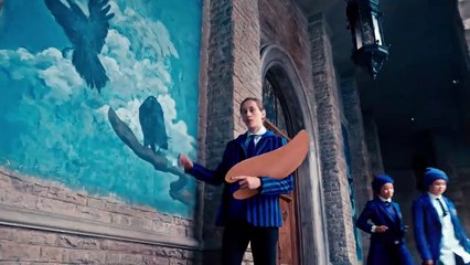 Bande-annonce de Mercredi sur Netflix : rejoignez la Nevermore Academy (vo)