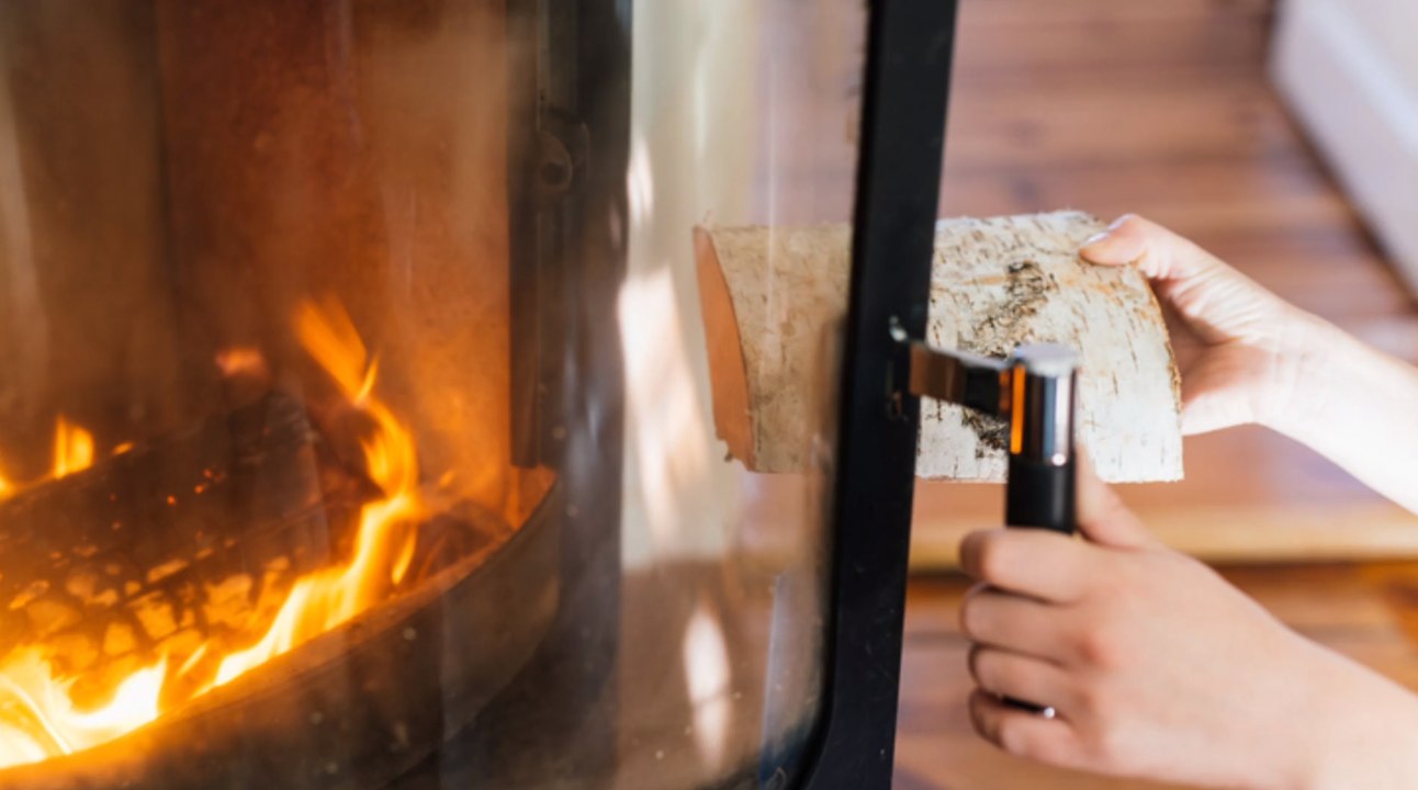 Preise explodieren: Brennholz bald unbezahlbar?