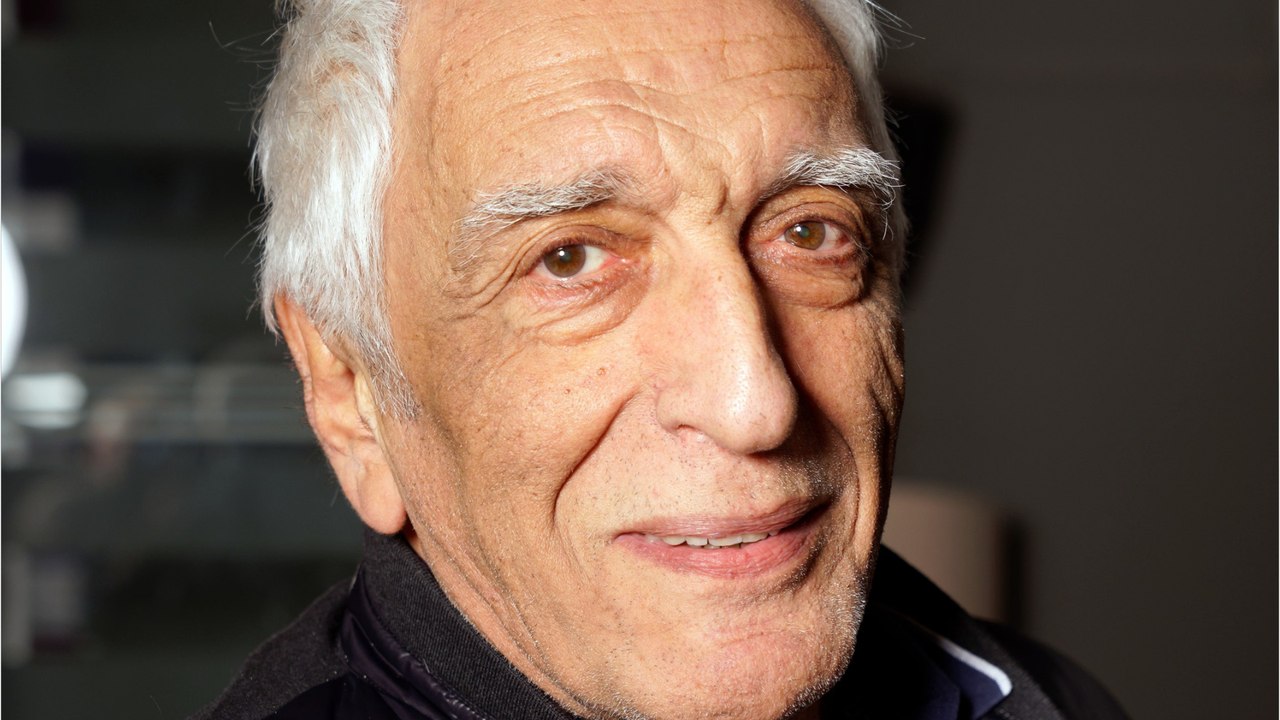 VOICI Gérard Darmon papa à 69 ans : il fait de rares confidences sur sa fille de 5 ans