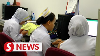About 4,000 contract nurses to be offered permanent positions, says Khairy