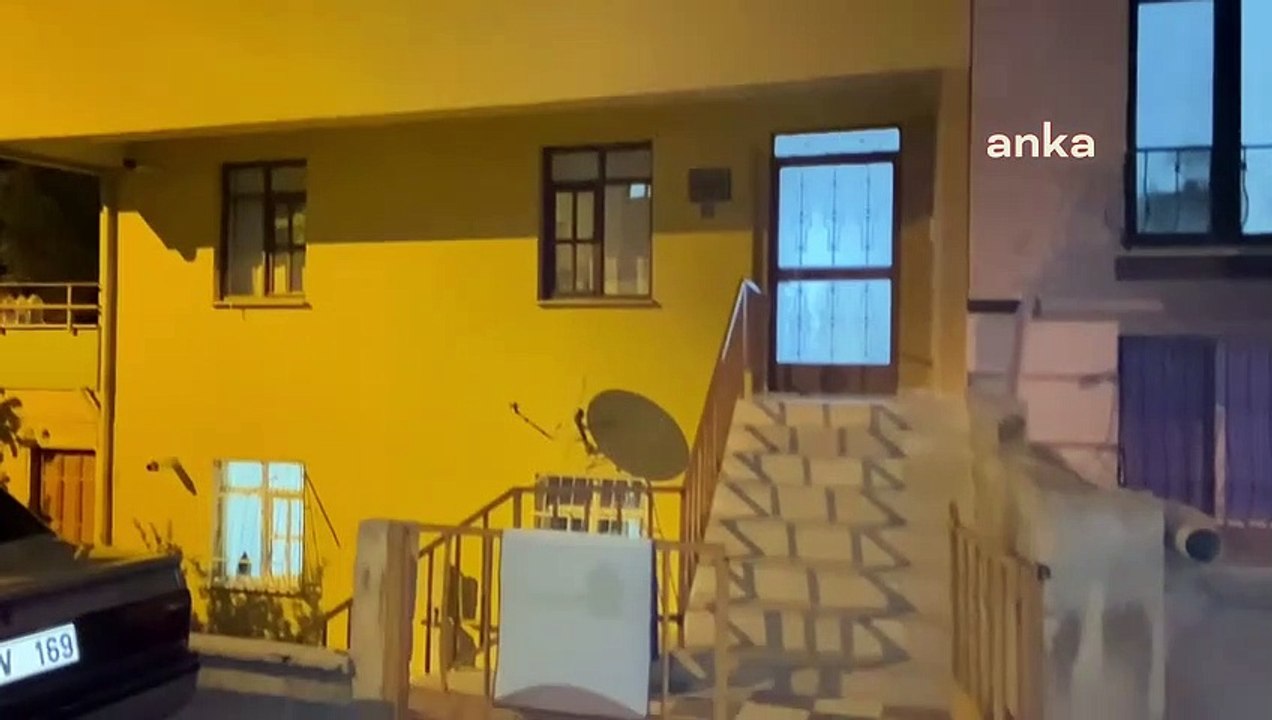 Kirayı Artırmak İsteyen Ev Sahibi, Kiracıyla Anlaşamayınca Kapıyı Söktürdü