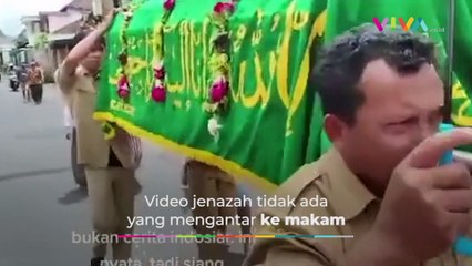 Fakta Perangkat Desa Turun Tangan Angkut Jenazah