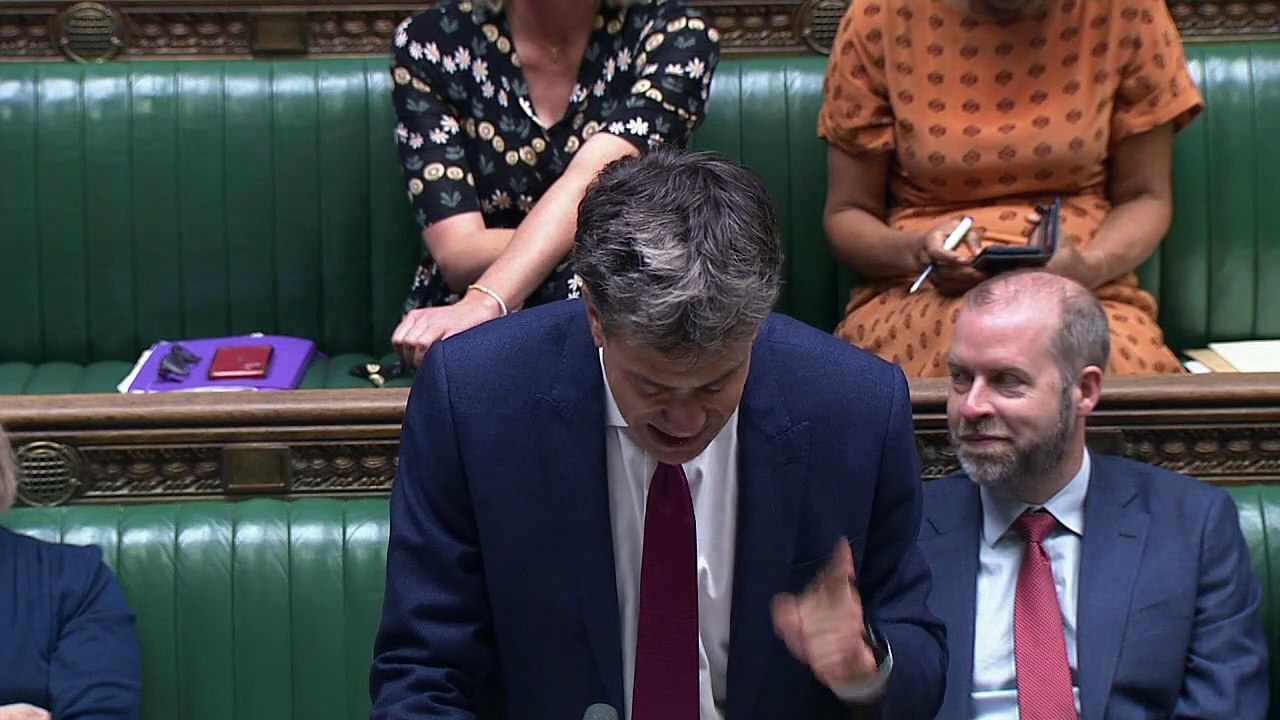 Labour attacks govt's 'broken promise' on fracking