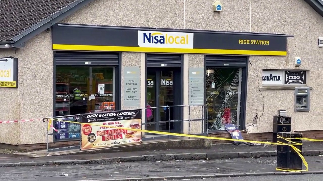 High Station Road Shop Car Crash Falkirk video Dailymotion