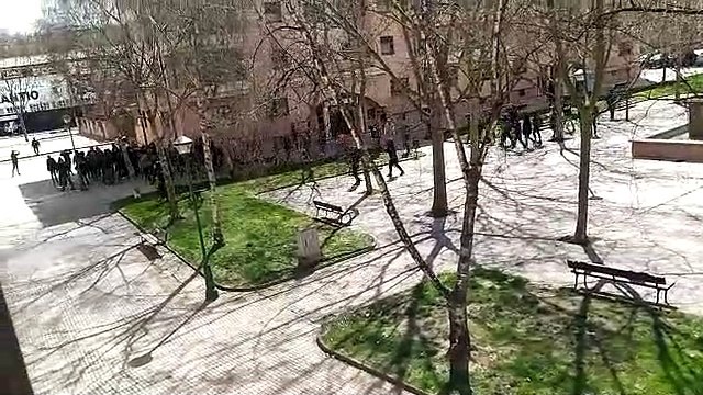 Ultras del Sporting llegando a El Plantío