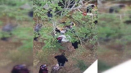 Servis minibüsü bahçeye düştü, camdan fırlayan sürücü hayatını kaybetti