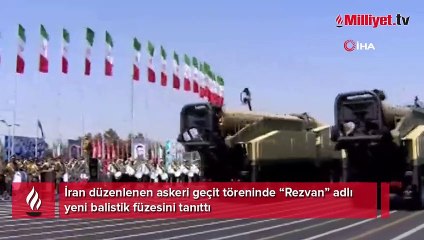 İran, yeni balistik füzesini tanıttı