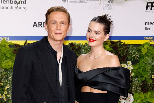 Ein echtes Traumpaar trotz Altersunterschied: Matthias Schweighöfer und Ruby O. Fee